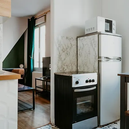 L'amiral Apartment